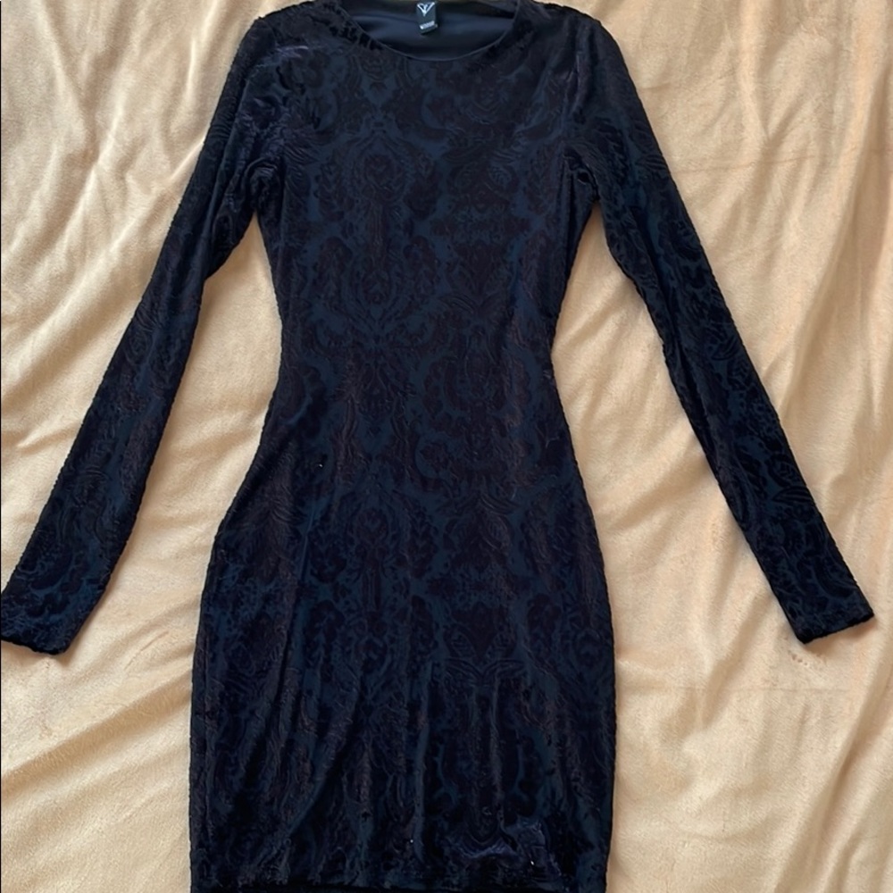Windsor Fitted Velvet Mesh Dress